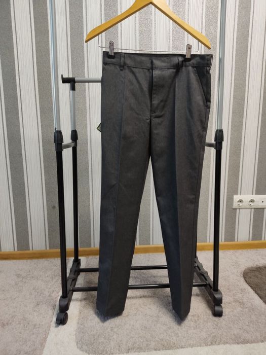 Продам брюки дитячі