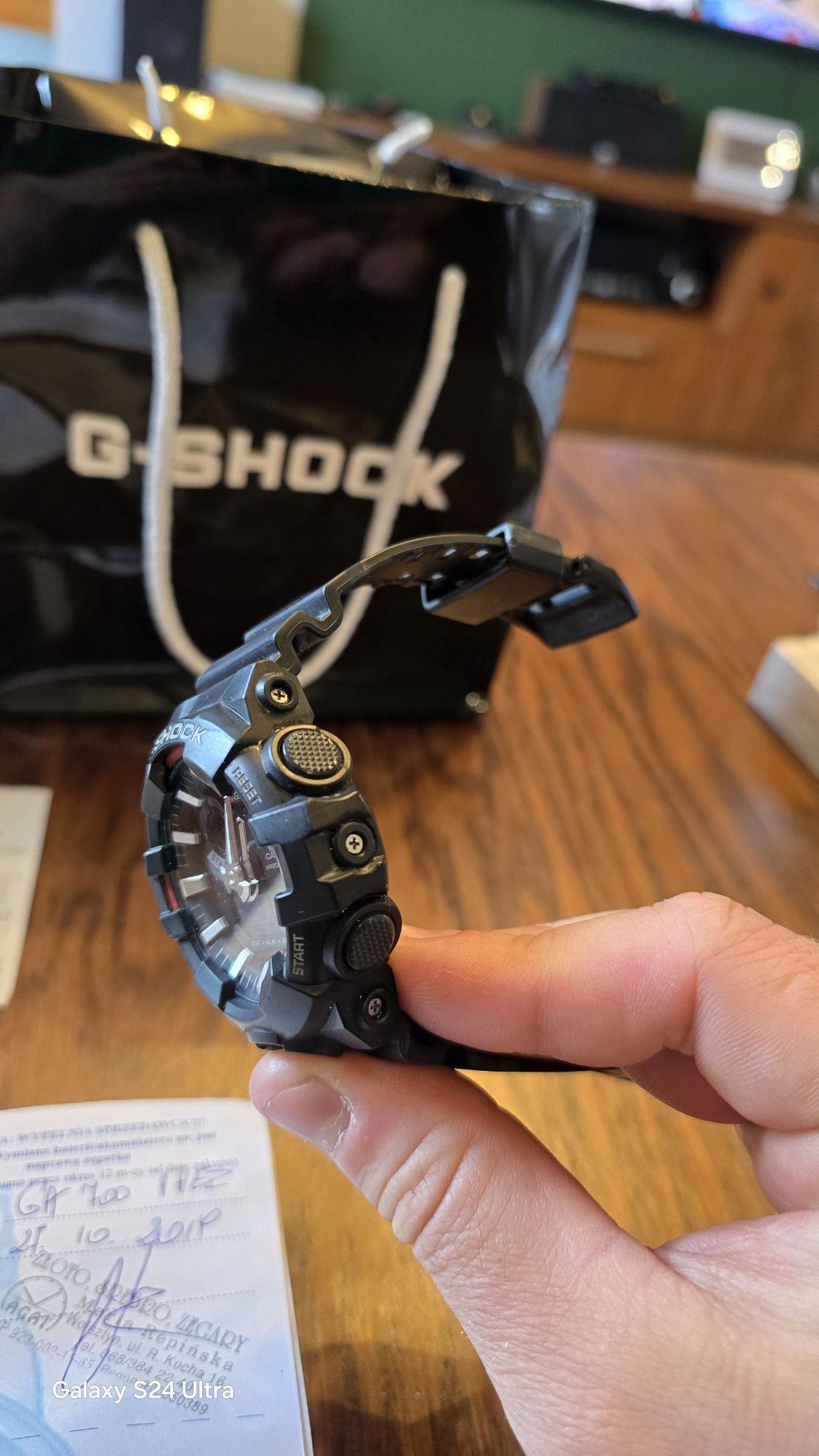 Zegarek Casio G-shock GA-700-1AER