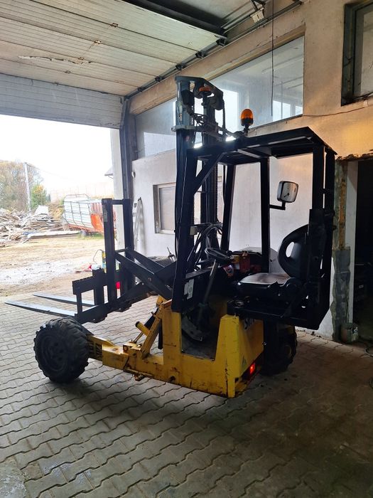 Wózek widłowy terenowy napęd 3x3 podwieszany przesuwne blokada ZAMIANA