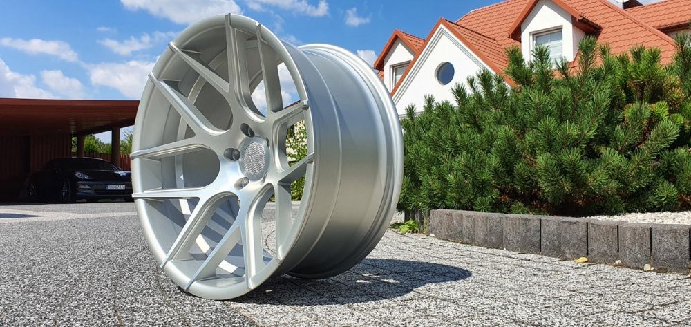 Nowe FELGI SSA03 do BMW E31 E38 E39 E63 E64 Concave 20 Mega wklęsłe