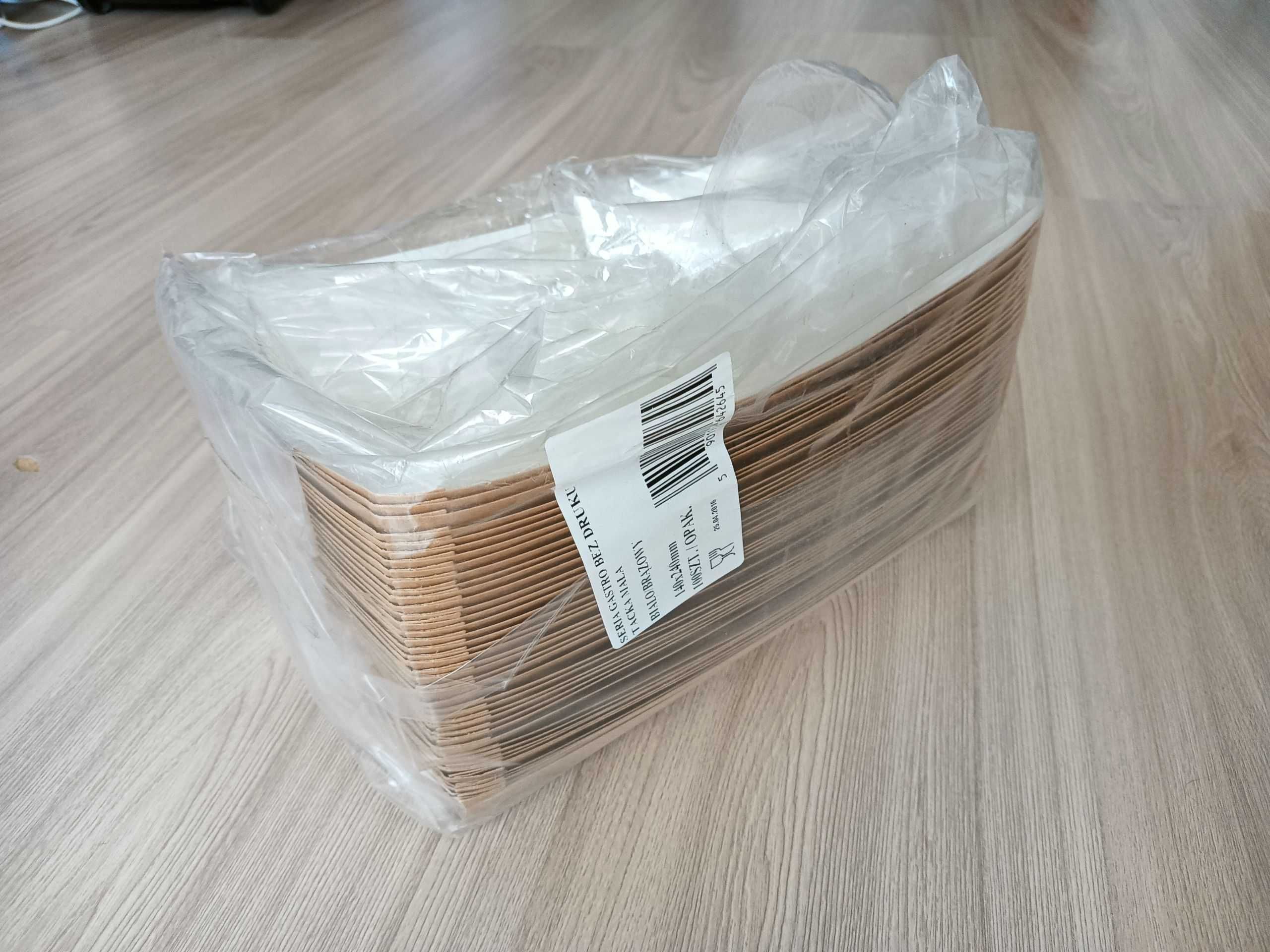 Tacki papierowe jednorazowe ekologiczne brązowe duże 17x26 cm