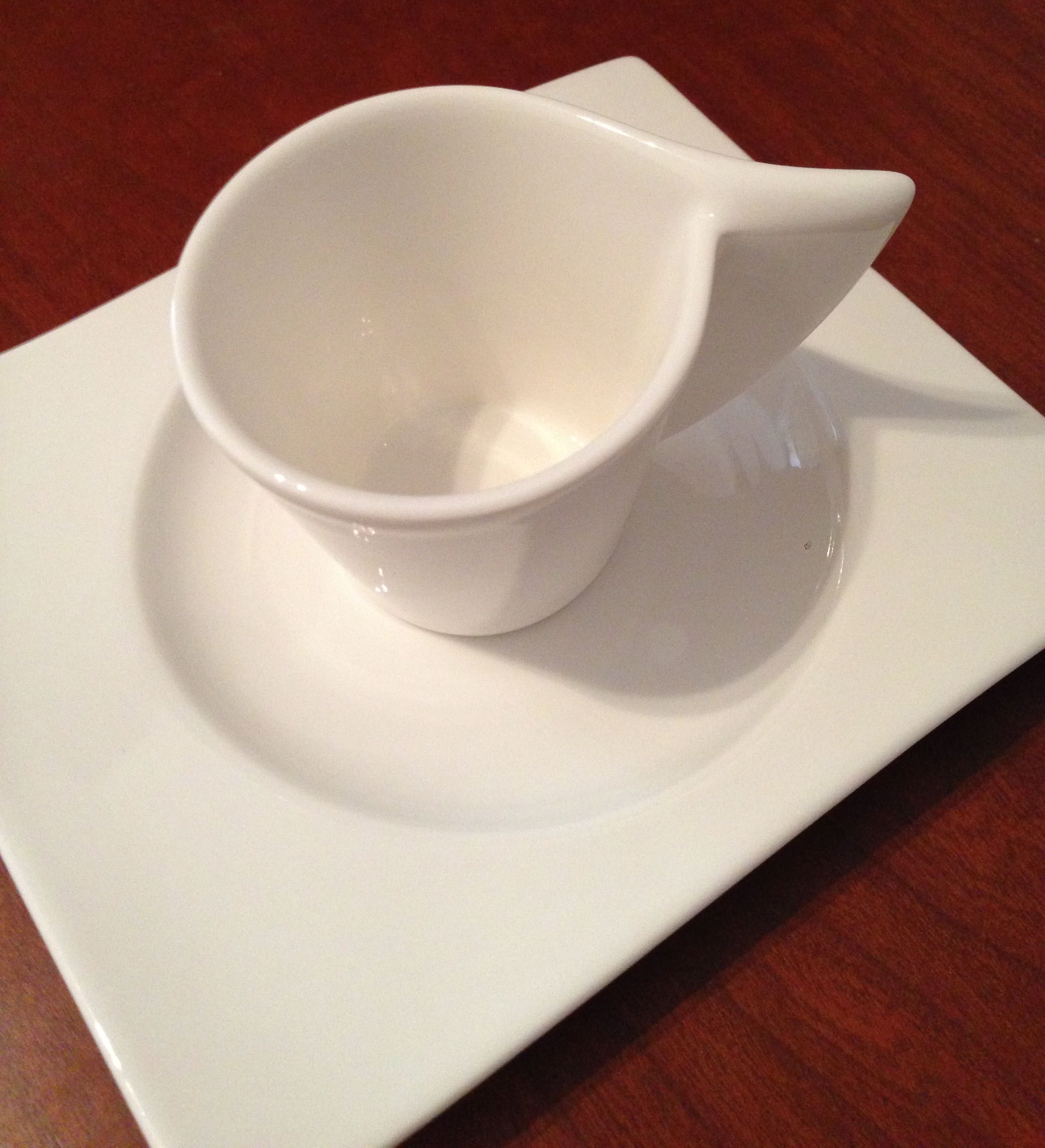 Chávenas de café Villeroy e Boch e mestre Júlio Resende