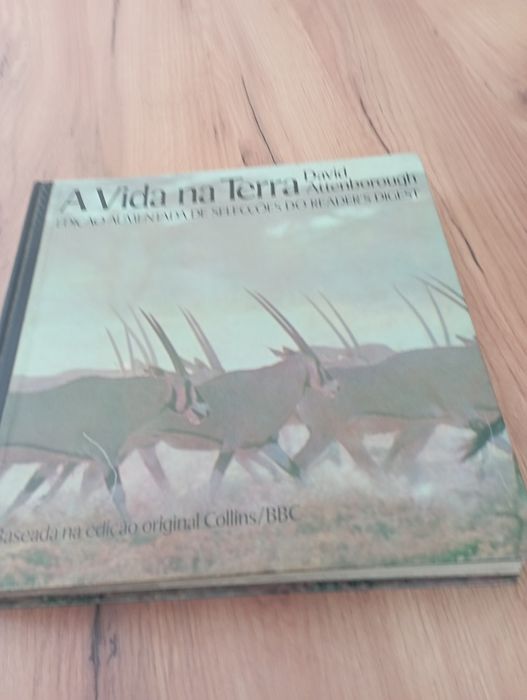 Vendo livro a vida na terra lSeleções do Reader's Digest antigo