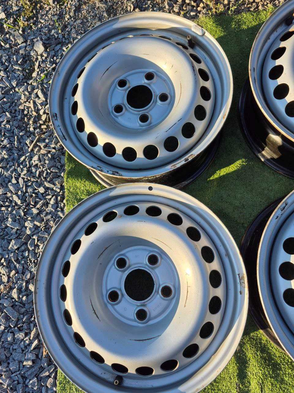 Диски стальні R16 5x120 VW T5 T6