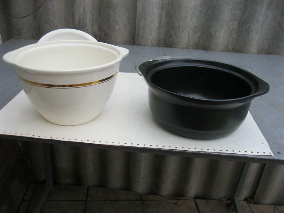 Продам супницу жаровню керамическую на 3 л