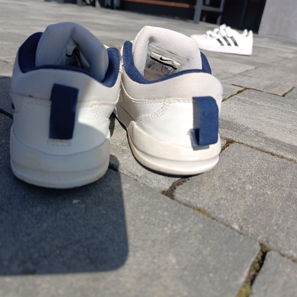 Super buty nike dla małego eleganta