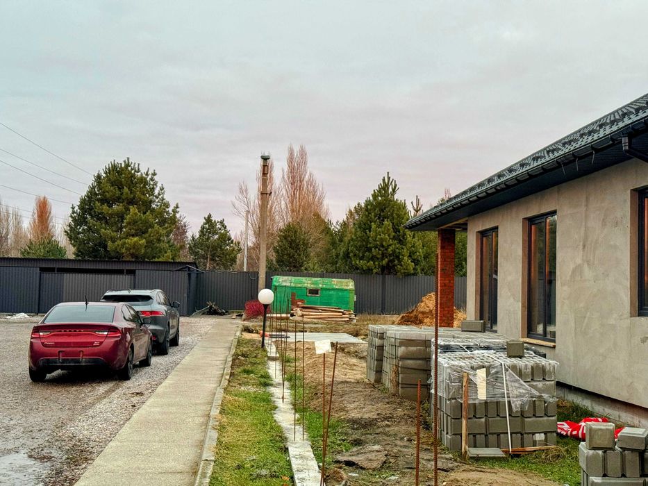 Будинок в закритому містечку. КМ Петрушки