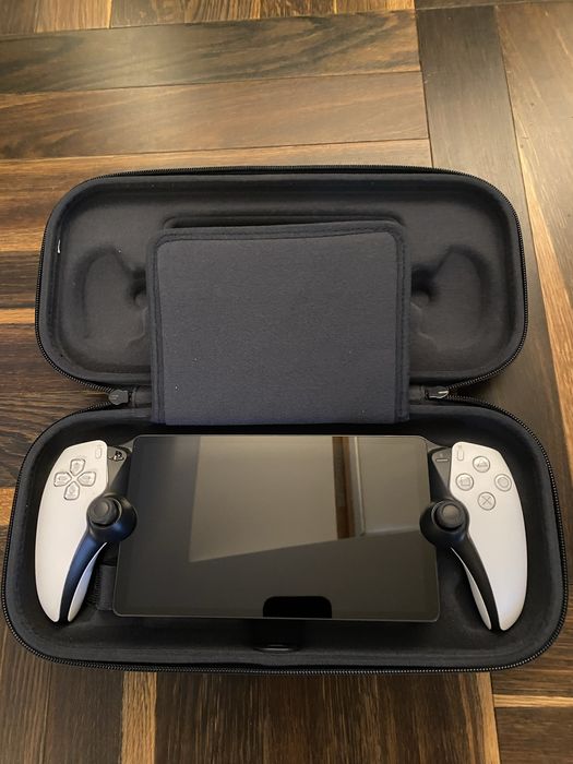 Playstation portal z etui