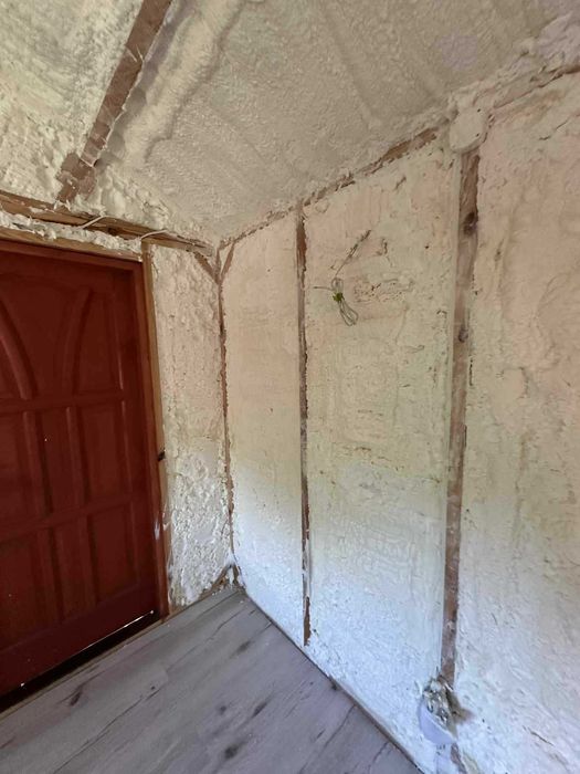 Ocieplanie pianą PUR – Żory / Śląsk – Purios Partner