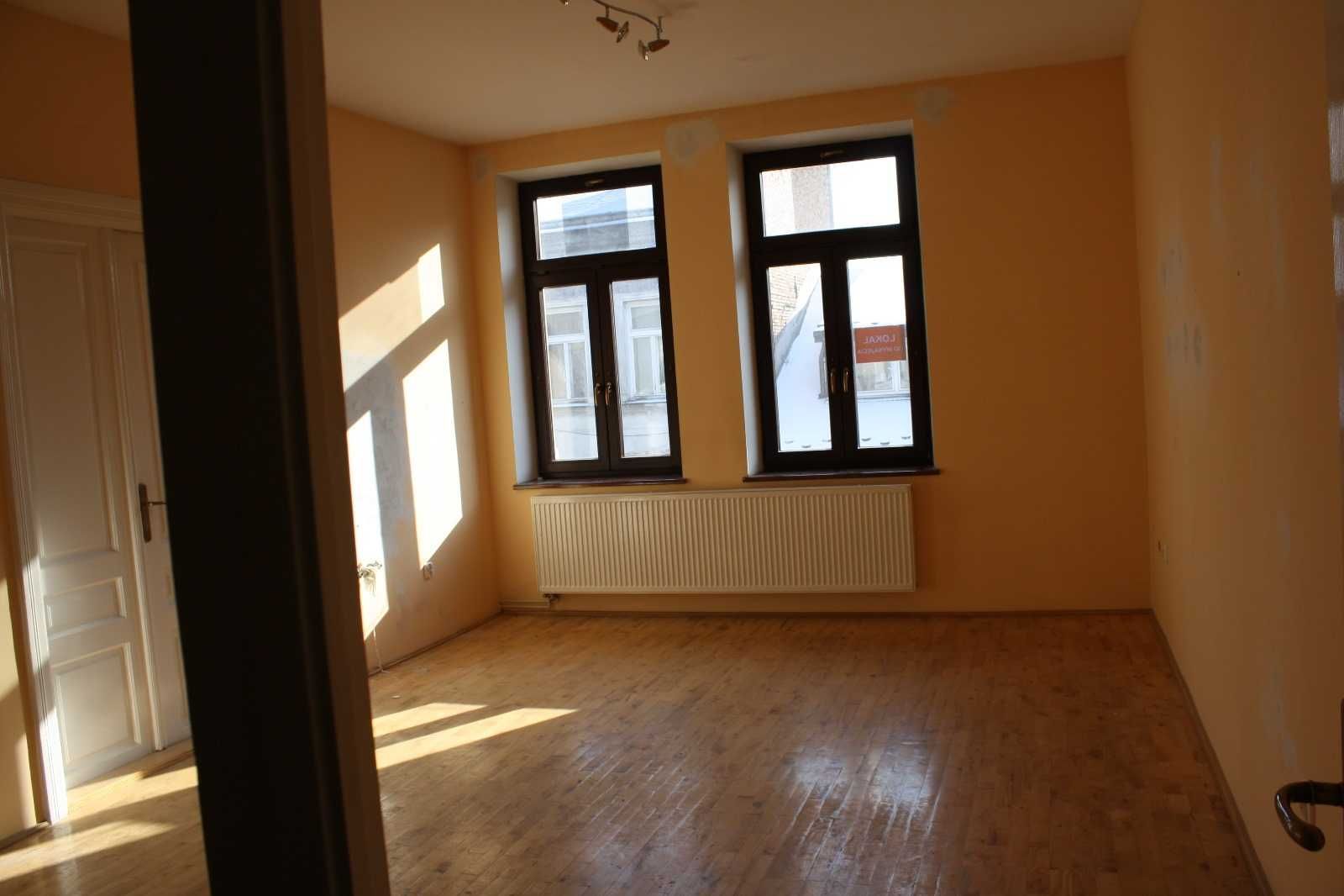 Lokal 71 m^2 do wynajęcia Brzesko ul. Głowackiego 12 w cenie 23 zł/m^2