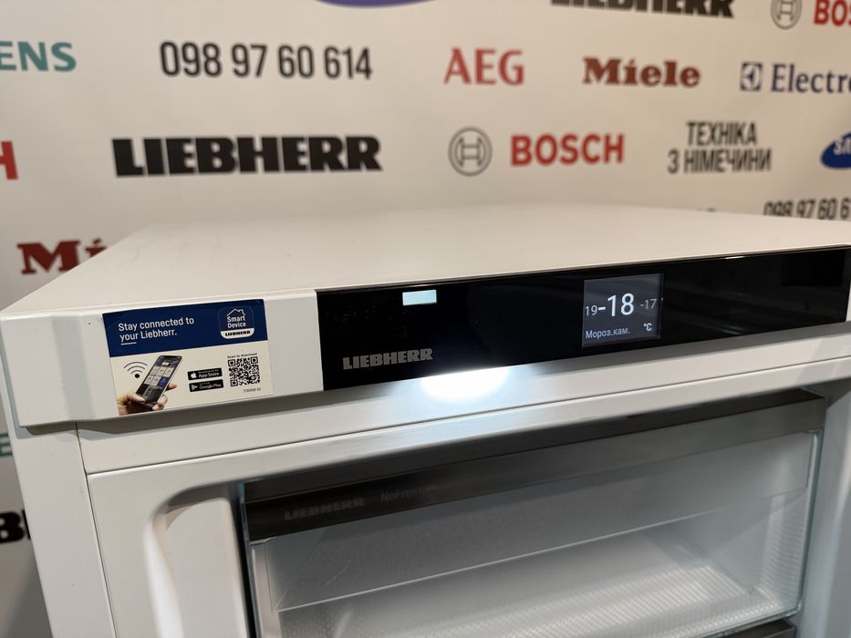 Морозильна камера Liebherr BluePerformance FNb 4655 Німеччина