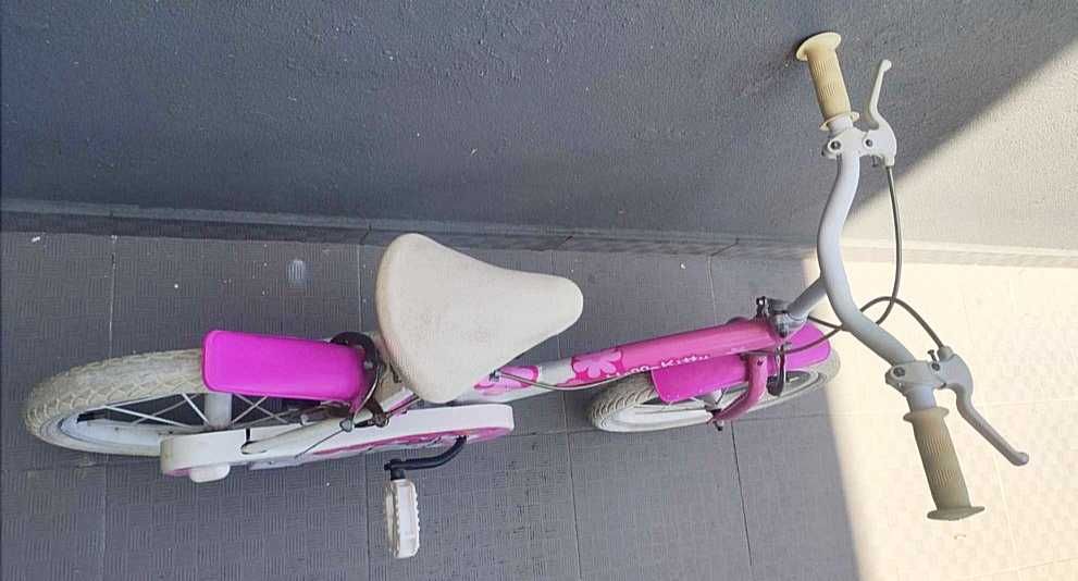 Bicicleta Hello Kitty Roda 16