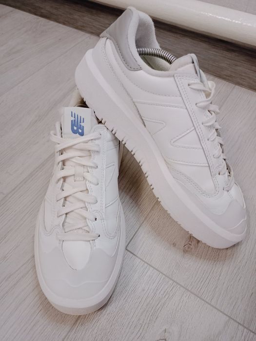 Кросівки New Balance CT302 шкіряні