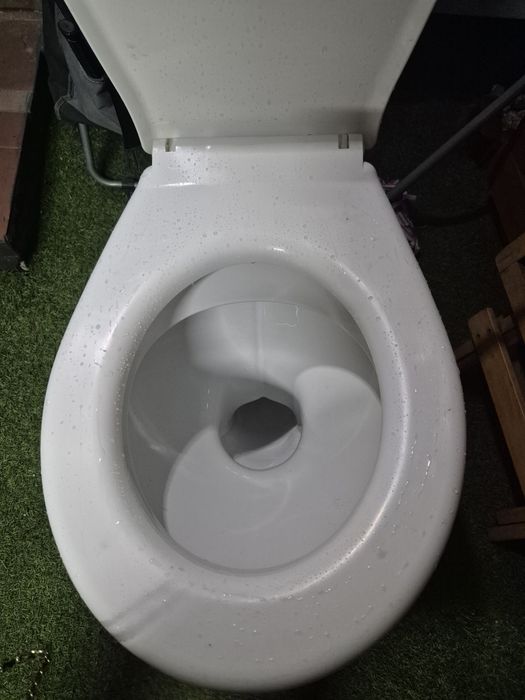 Sedes wc KOŁO jak nowy