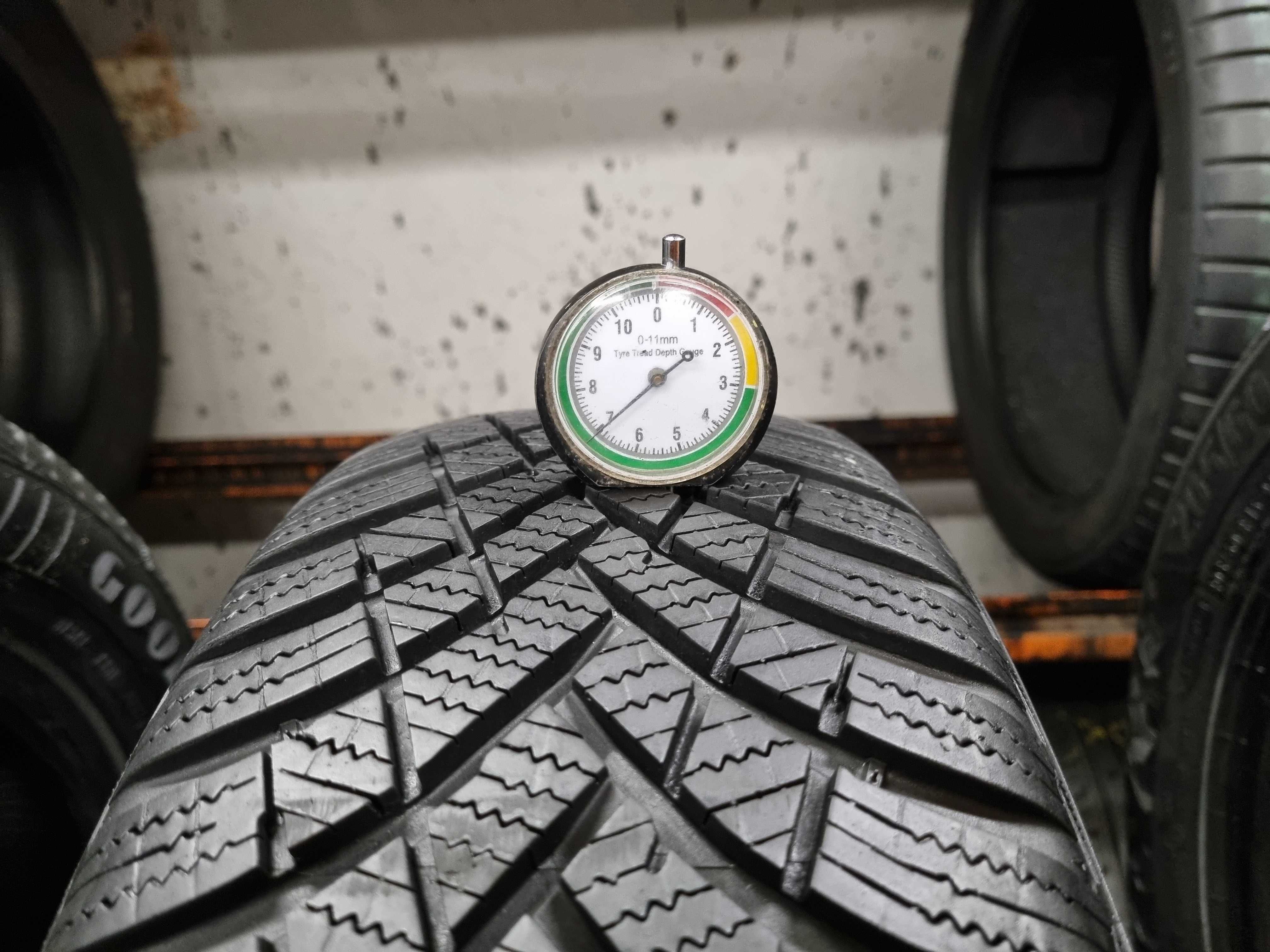 185/60/14 82T Hankook Winter Icept RS3 Dot.1622R