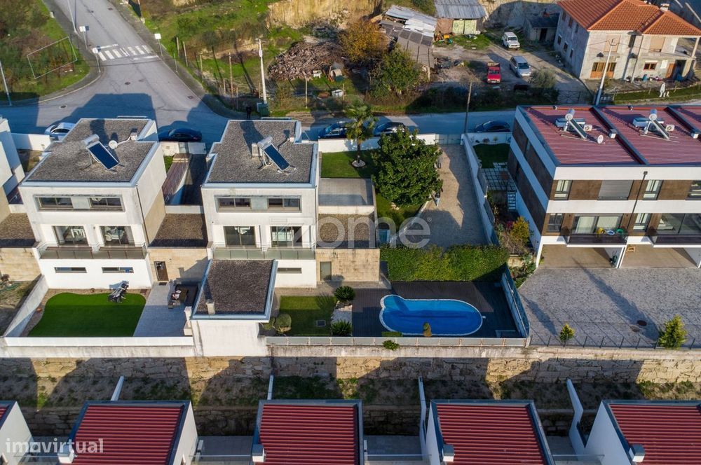 Moradia T3+1 como nova, com piscina e jardim - Amarante, Porto