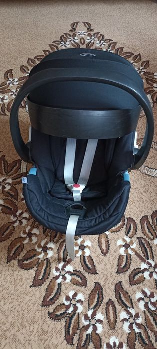 Автокрісло Cyberx  ATOM 4