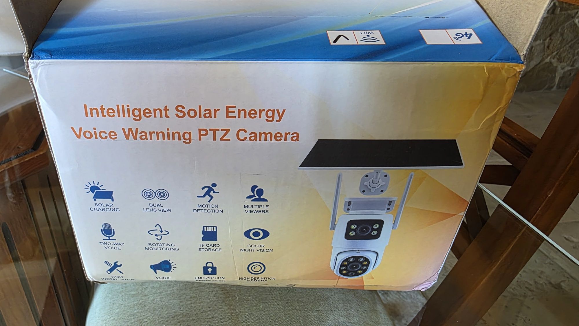 Camera de vigilância com painel solar