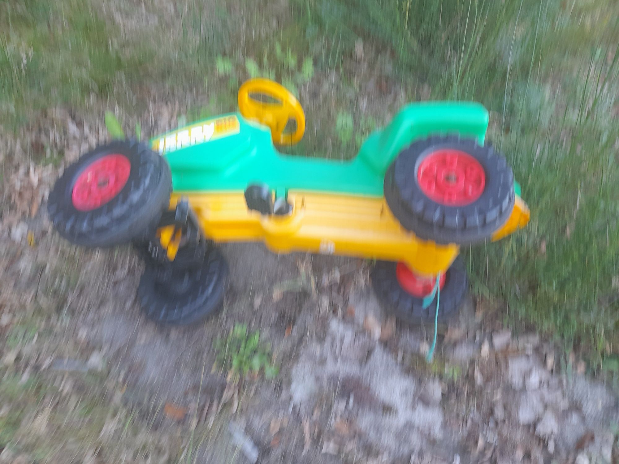 Traktor plastikowy dziecięcy