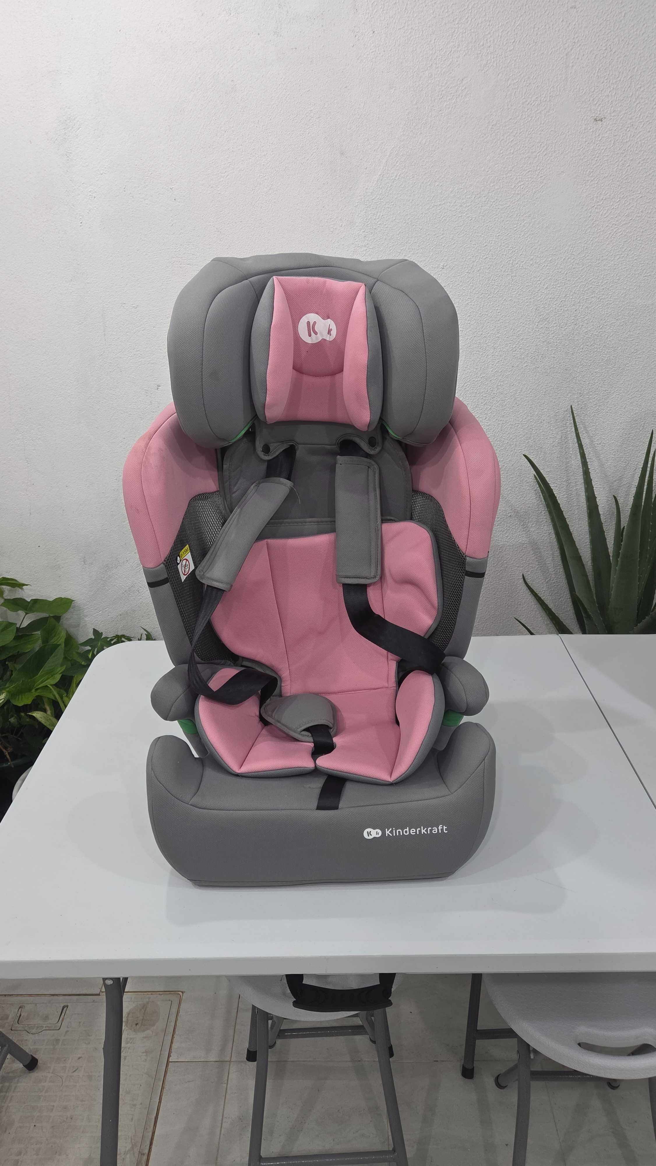 Cadeira de bebé nova