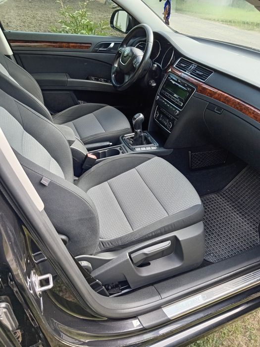 Продам авто Шкода супер 2