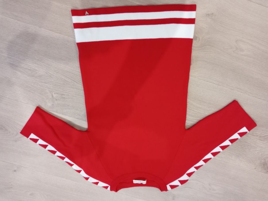 Sweter Sweterek Guess L