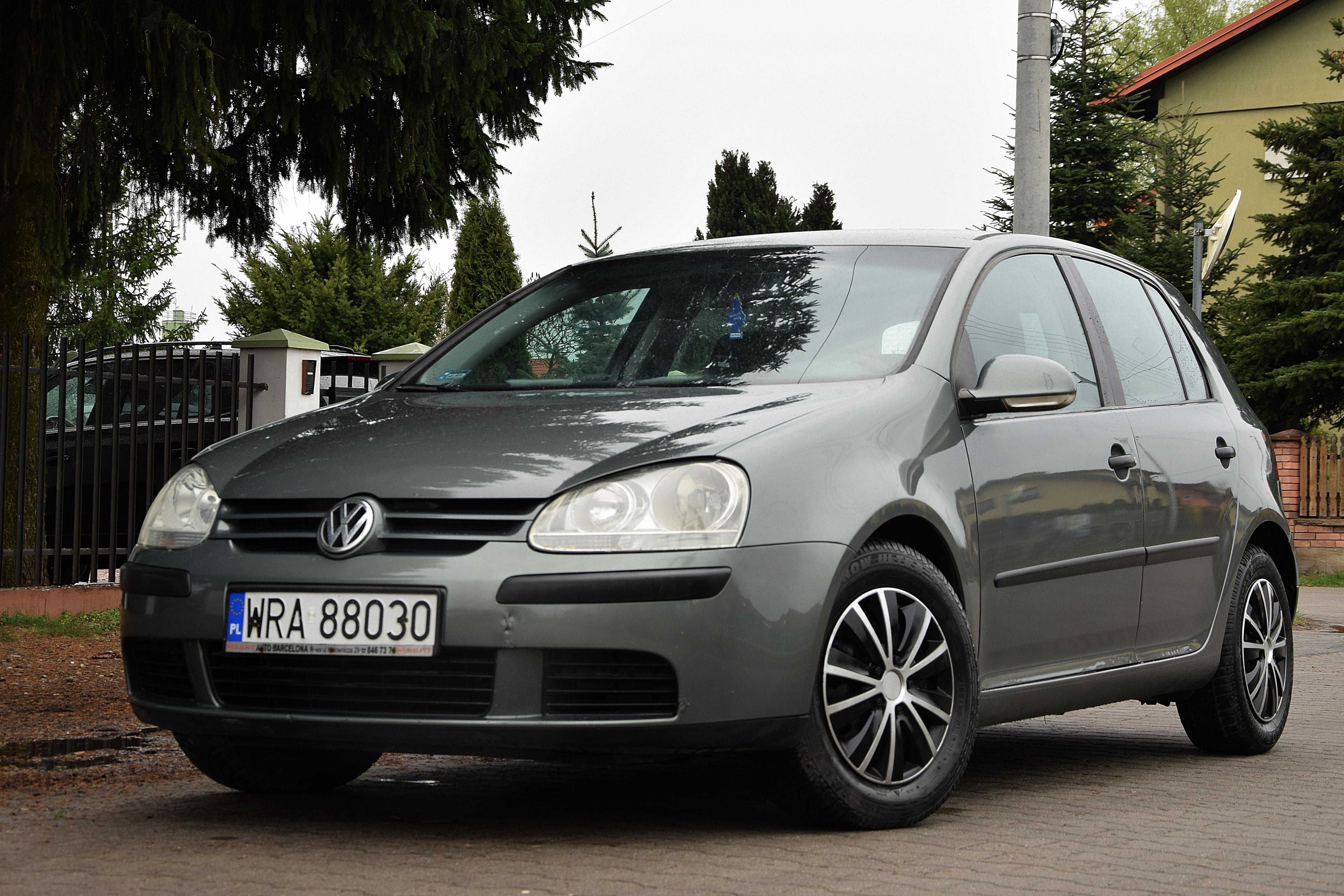 VOLKSWAGEN GOLF V 1.4 MPI 75KM Klimatyzacja Elektryka 2004 ROK!