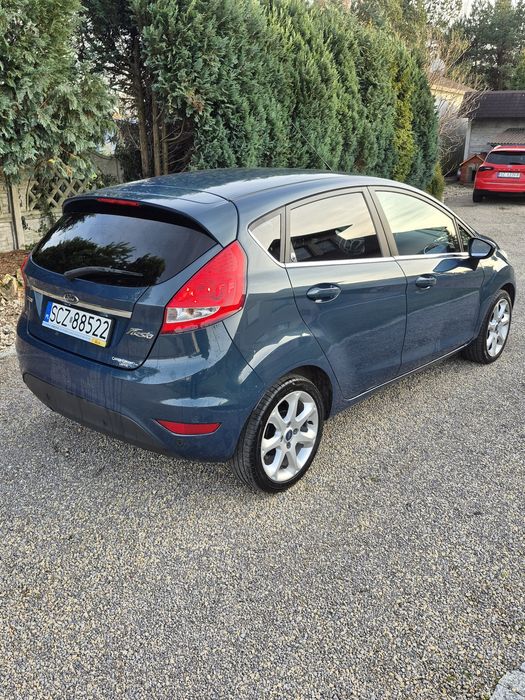 Ford Fiesta 1.6 TDCI Ghia 2009r.