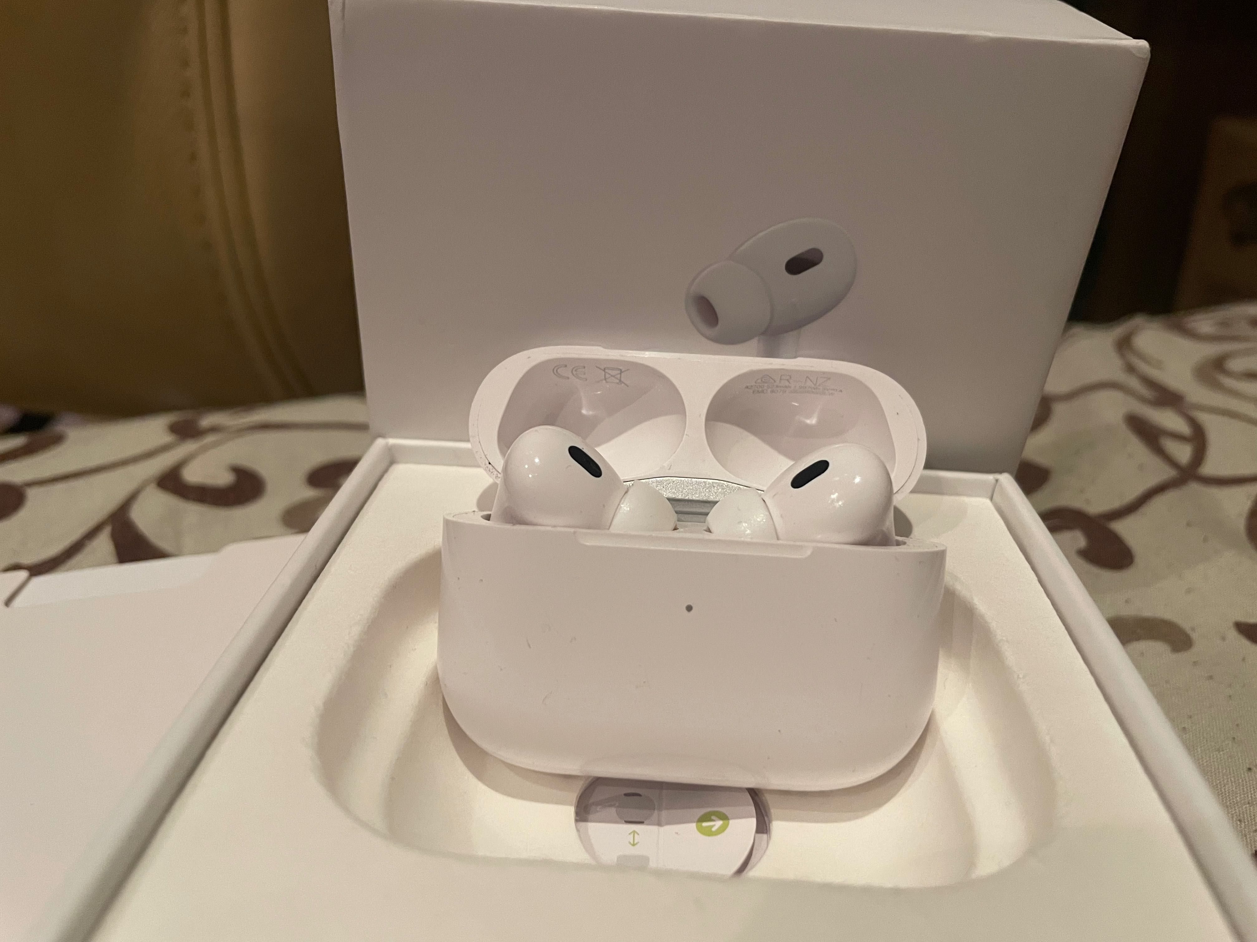 Продаю нові AirPods Pro 2