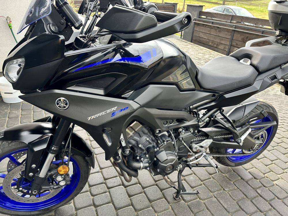 Yamaha tracer 900