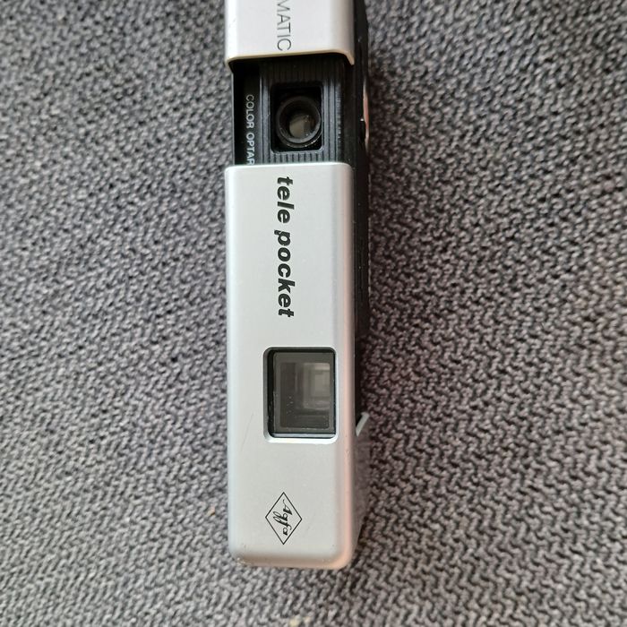 Máquina fotográfica agfamatic 1008