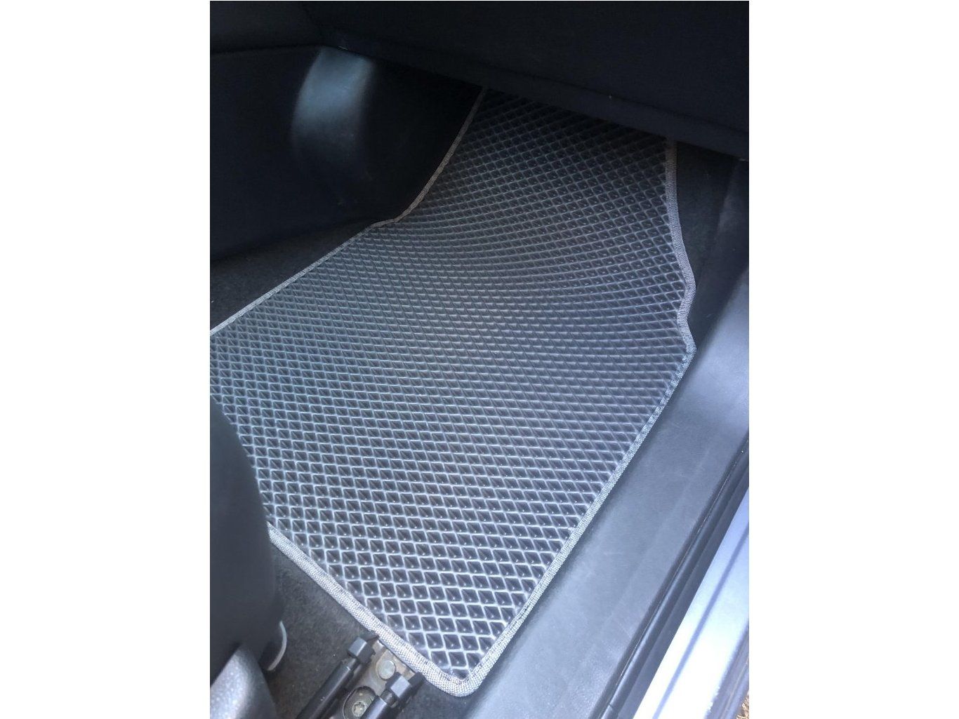 Nissan Qashqai 2007-2014 Коврики салона (EVA оригинал, цвета в асс.)