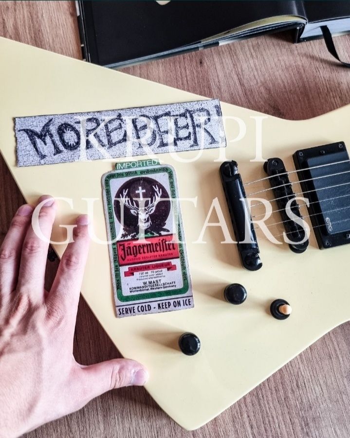 MORE BEER James Hetfield Metallica nowe naklejki gitarowe winylowe