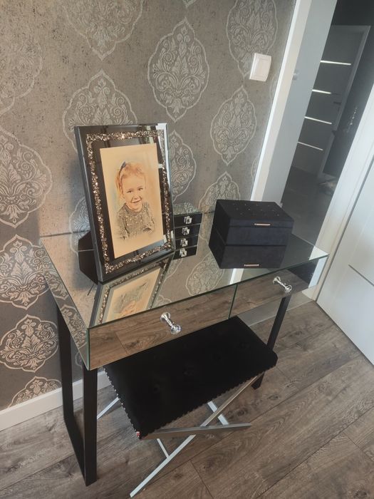 Lustrzana Konsola biurko toaletka Glamour