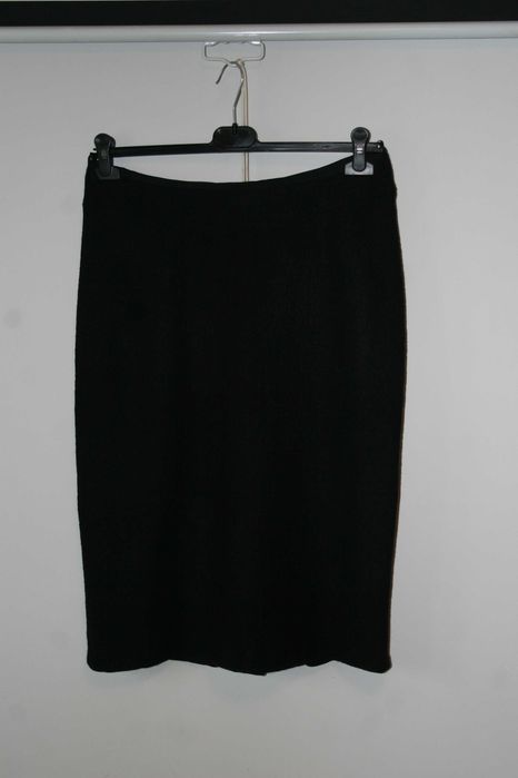 Ciepły żakiet ze spódnicą  r 44/46