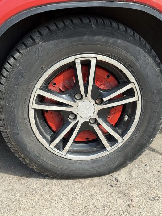 Продам ВАЗ 2106 инжетор