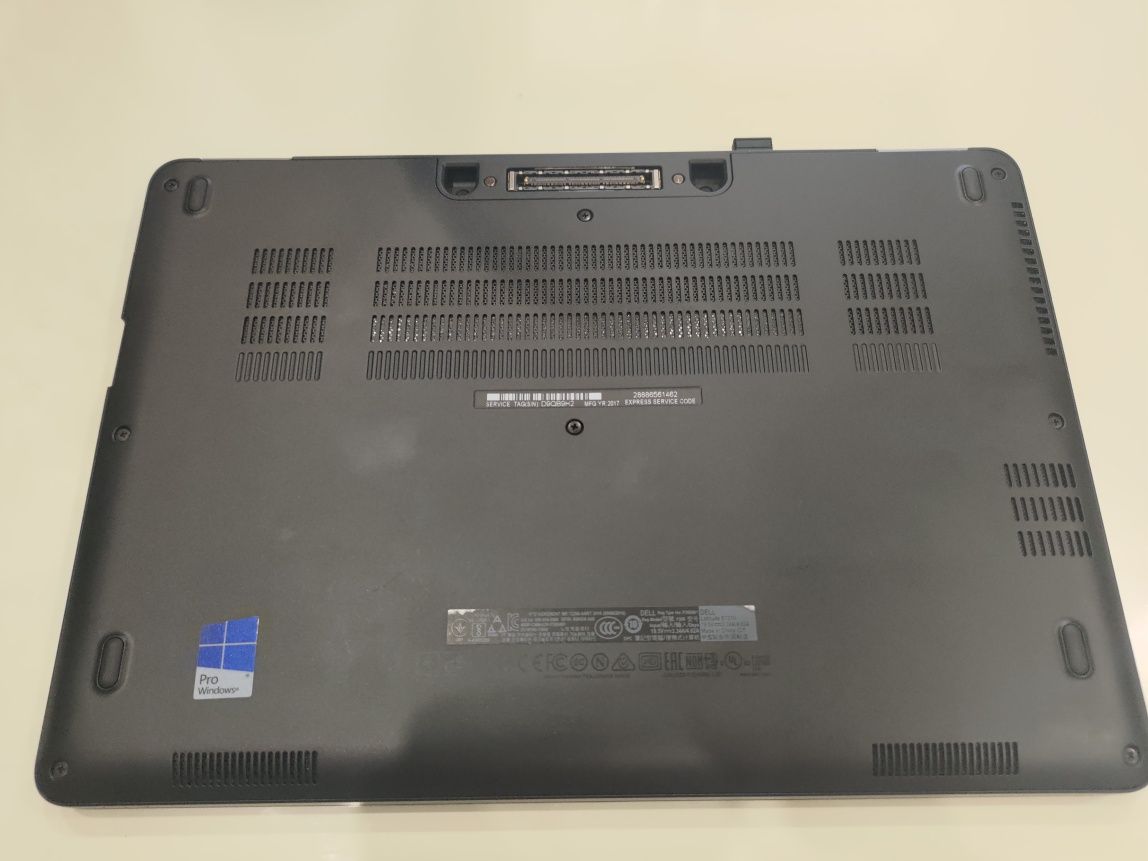 DELL latitude e7270