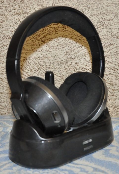 Беспроводные наушники Philips SHC8585