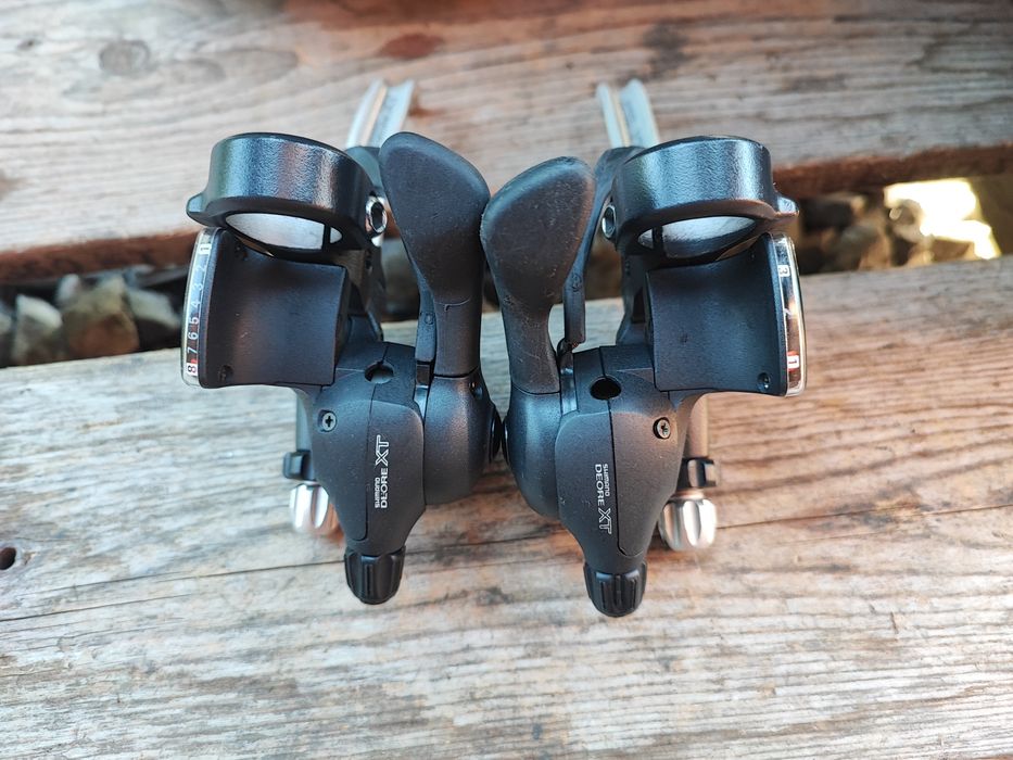 Klamkomanetkami rowerowe Shimano Deore XT M737 3x8 canti Retro MTB