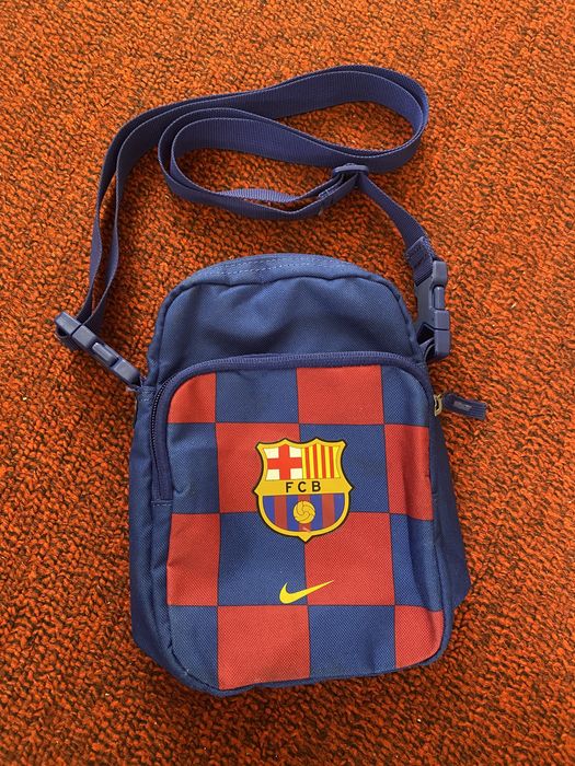 Сумка месенджер оригінал original nike barcelona