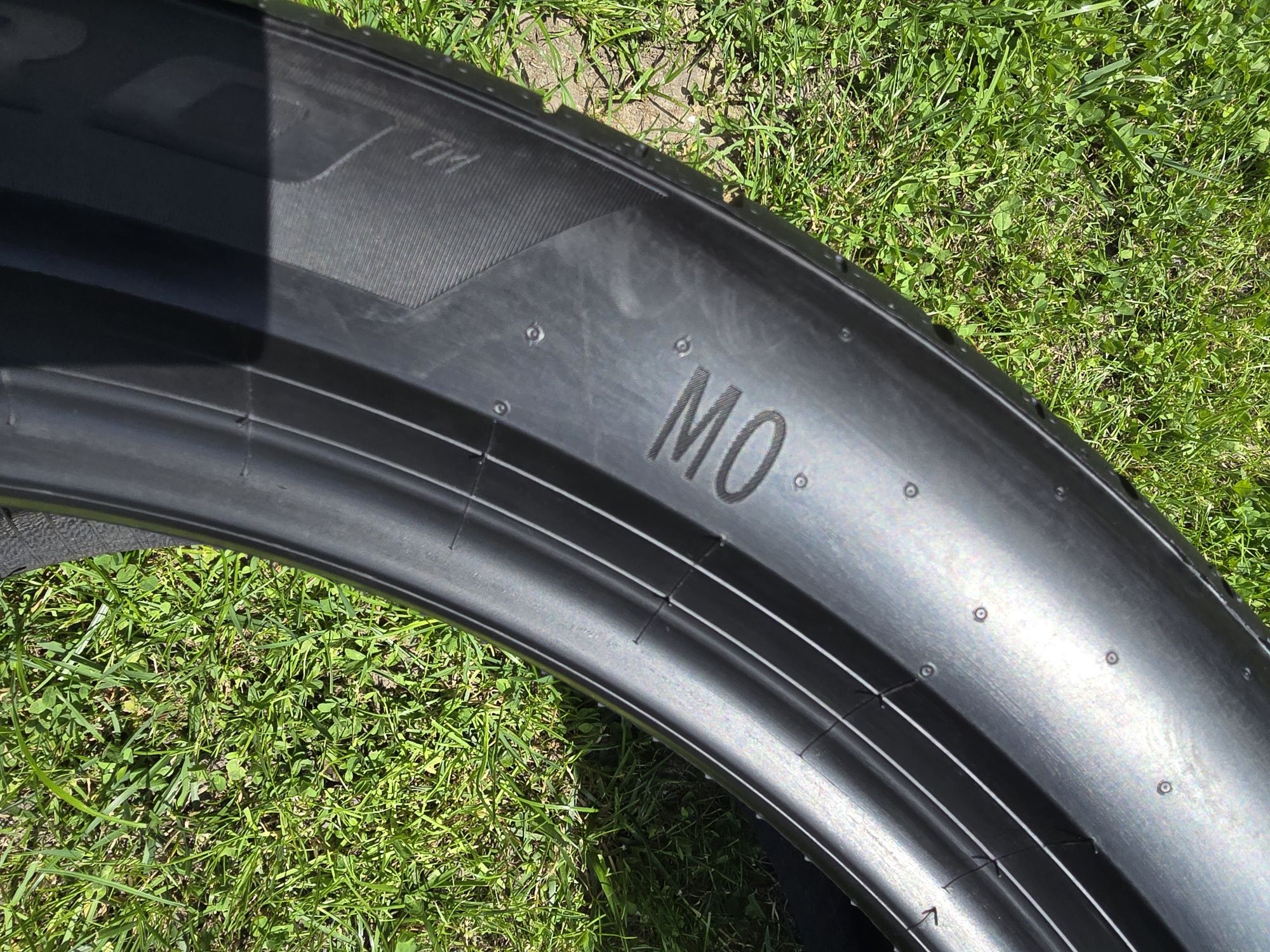 325/35/22 Pirelli pz5 Demo jak nowe 24r. Super para MO hom. Mercedes