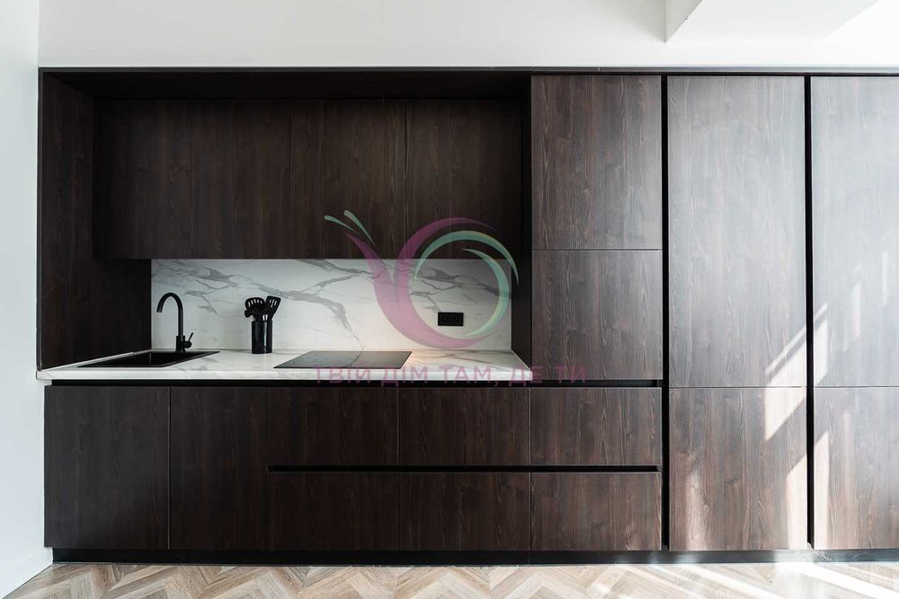 3-к. квартира з дизайнерським ремонтом по вул. Йосипа Сліпого.