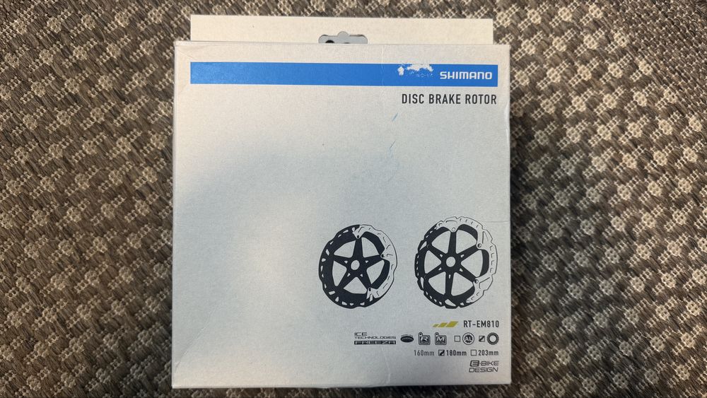 Nowy tarczowy rotor Shimano RT-EM810 – 180 mm, Center Lock