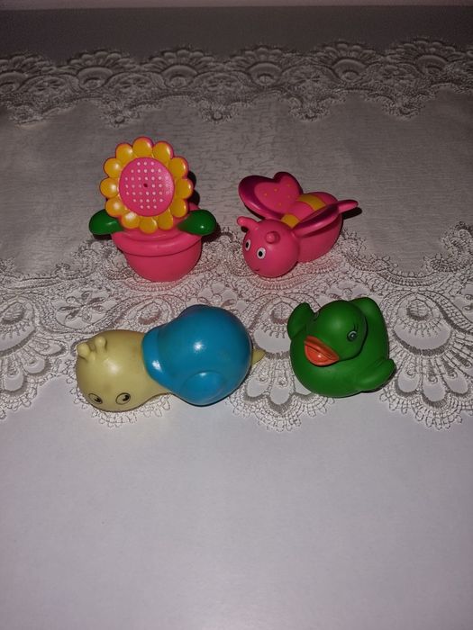 Іграшки для найменших