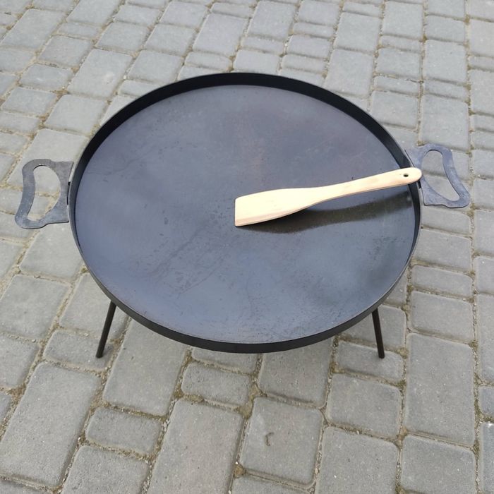 Сковорода із диска борони 50 см з кришкою ручками і ніжками на вогонь