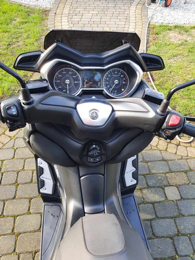 Yamaha Xmax 125 Tech Max