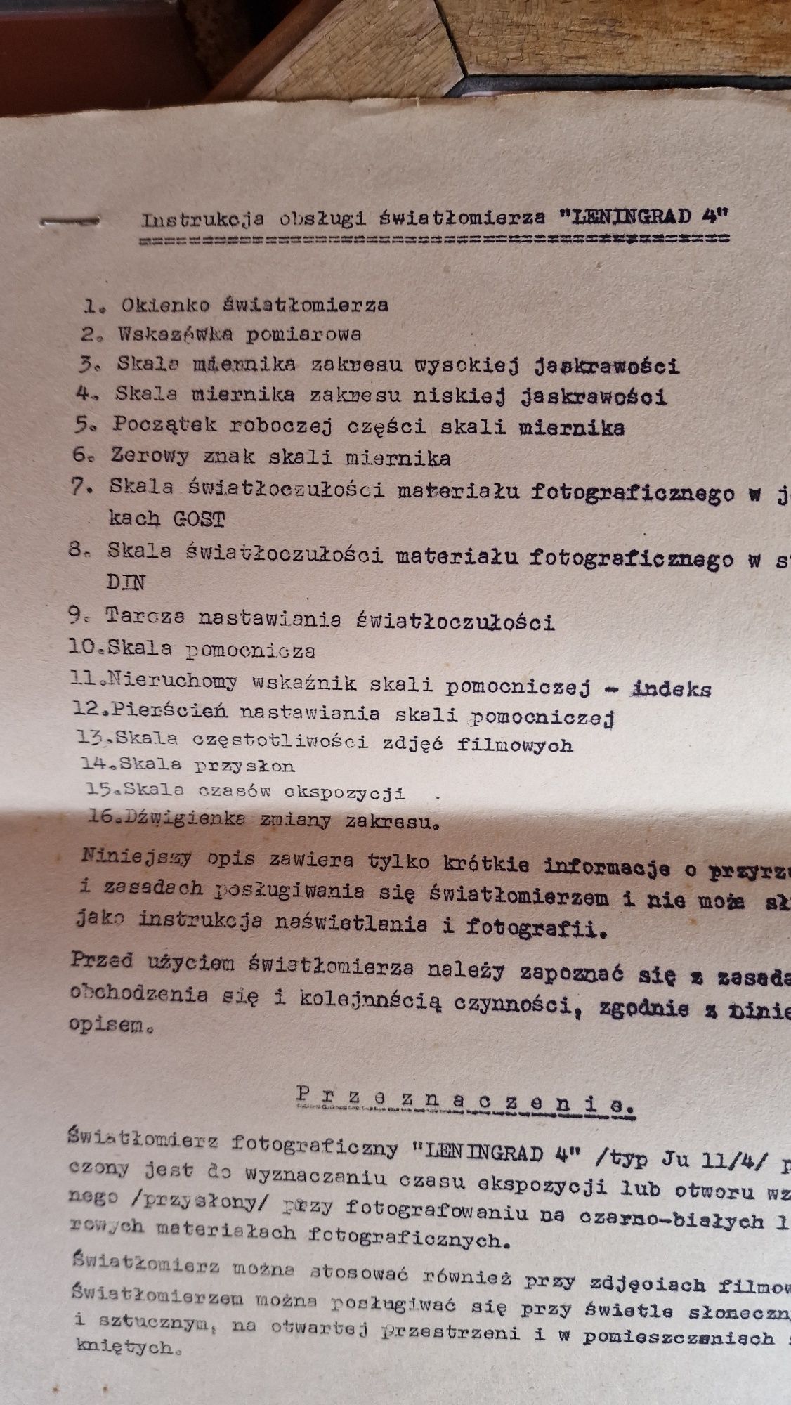 Światłomierz Leningrad 4  z instrukcją z materiałowym pokrowcem i etui