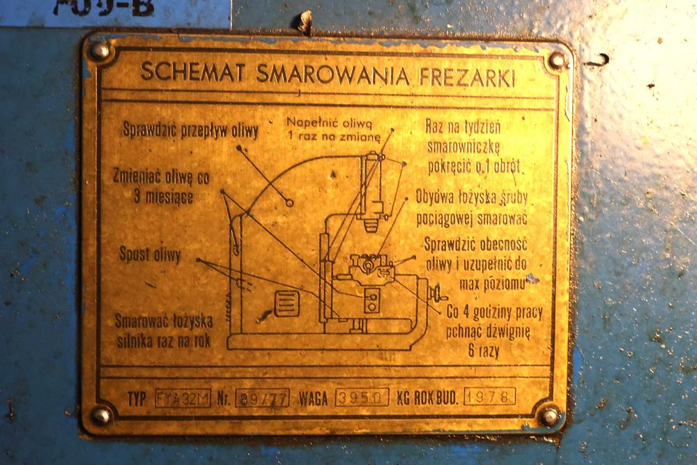 Frezarka FYA 32M   -   1Maj - Pruszków