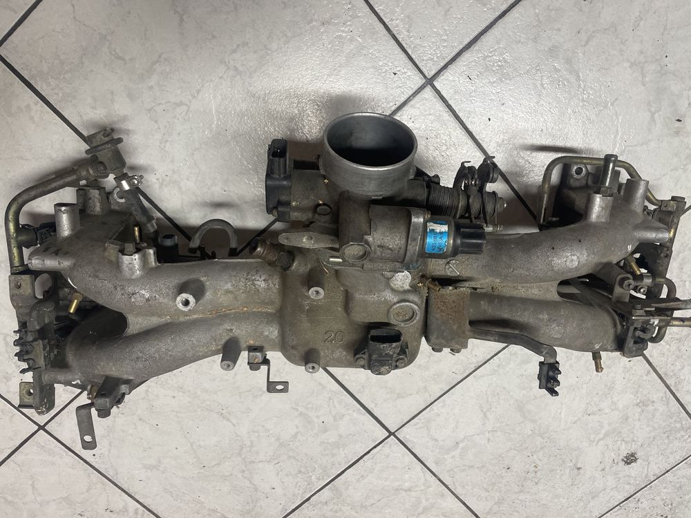 Kolektor ssacy, przepustnica Subaru Impreza GC 2.0 125km