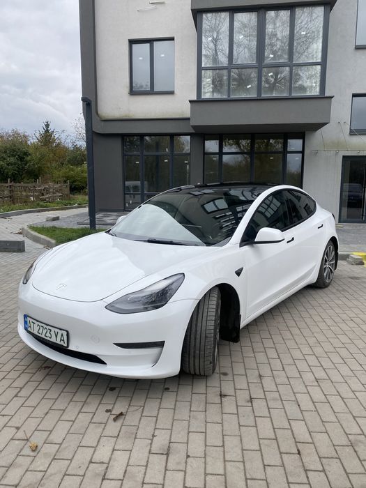 Tesla Model 3 Long Range 2021 • 523 км запас ходу • AWD